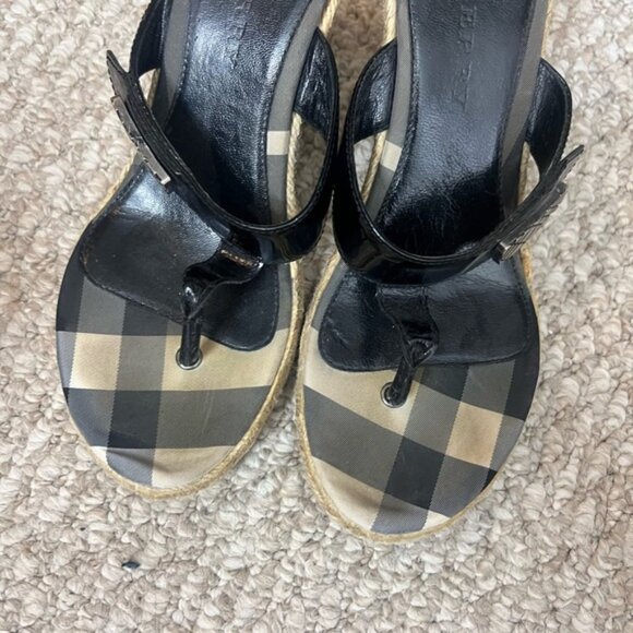 Burberry Nova Check Plaid Wedge Espadrille Sandals Size 39 Black - Picture 10 of 10